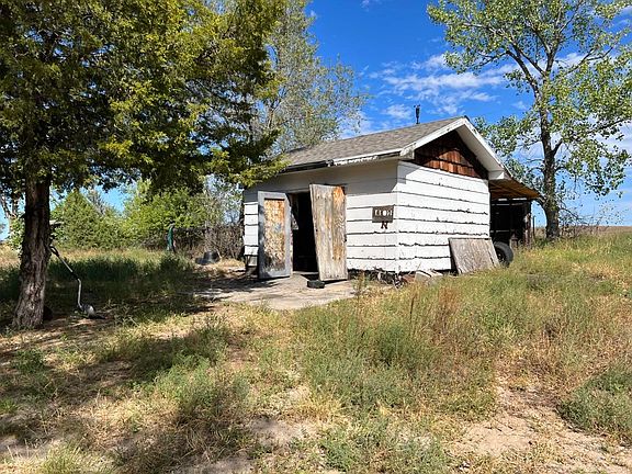 5th image of 153 Hillcrest Dr