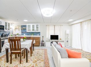 54 Concord Ave APT 102, Cambridge, MA 02138