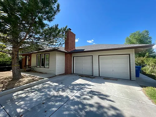 1925 S Crestmore Ct Photo 1