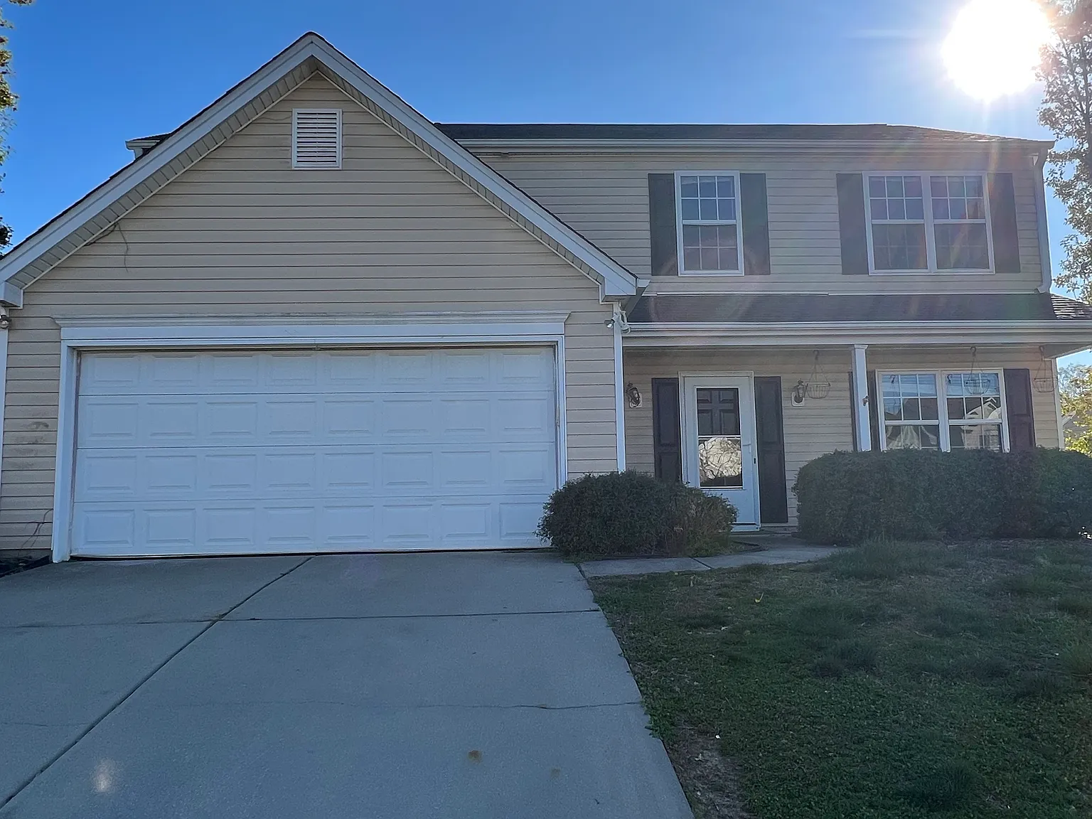 3 bed, 1715 sqft, $2,300 — Photo 2