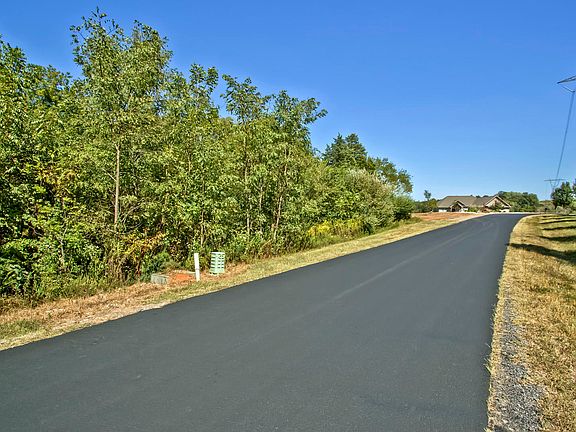 3rd image of 101 Okmulgee Pl Lot 1