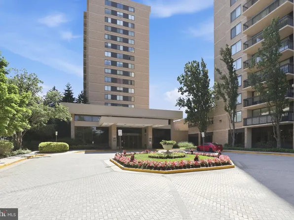 3713 George Mason Dr #810, Falls Church, VA 22041