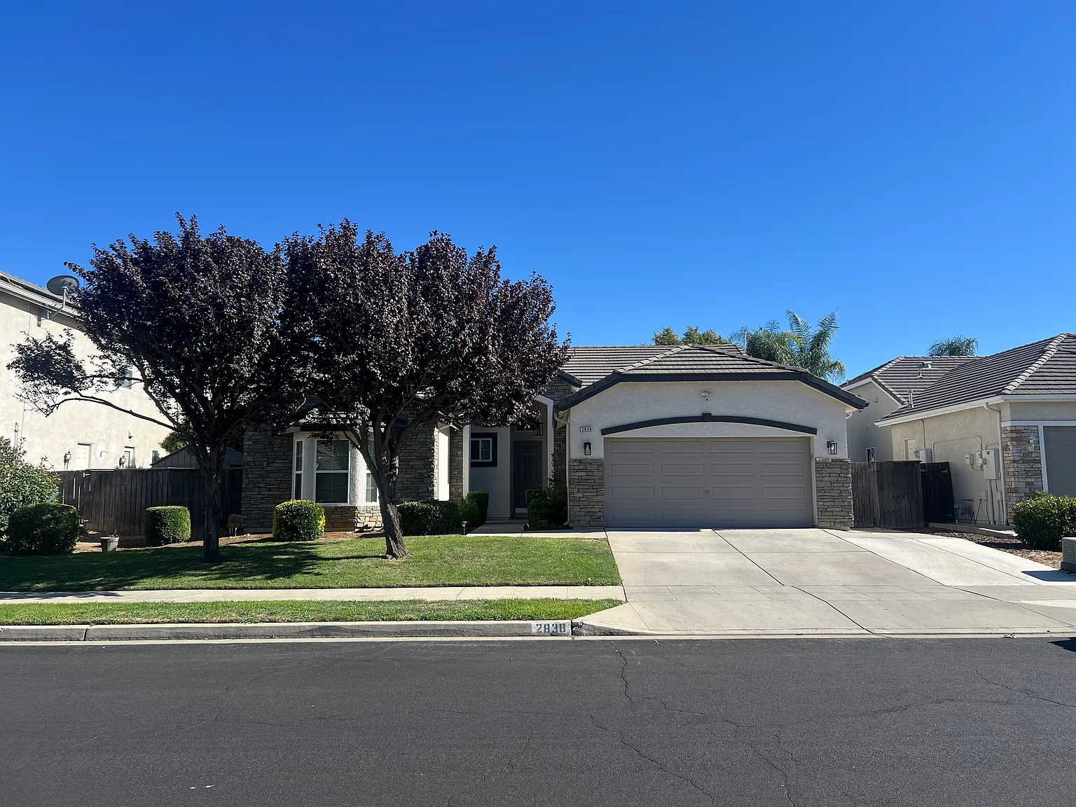 4 bed, 1980 sqft, $2,795 — Photo 1