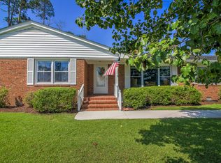 132 Shore Dr, Beaufort, NC 28516