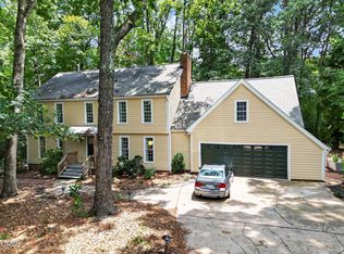 8824 Woodyhill Rd, Raleigh, NC 27613