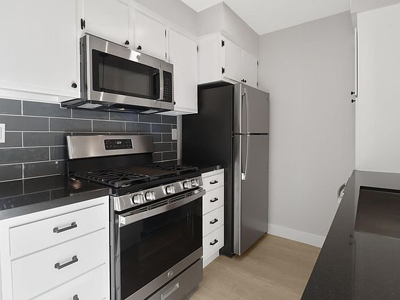 3rd image of 2823 S Corning St APT 2