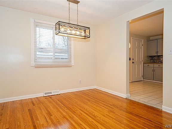 5th image of 191 Clearfield Dr