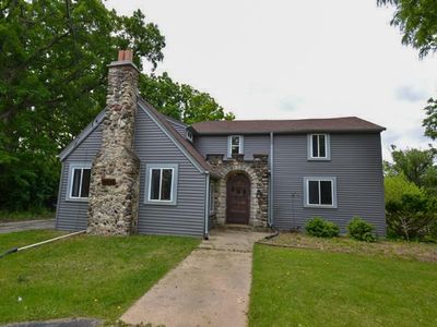 18435 Hoffman AVENUE, Brookfield, WI, 53045