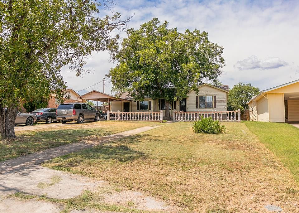 1st image of 1908 Woodlawn Dr