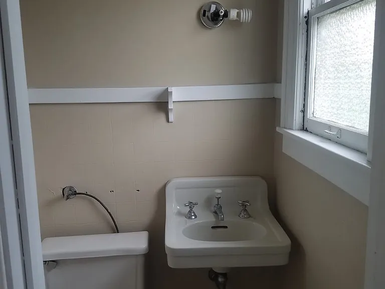265 Main St #1 — Photo 22