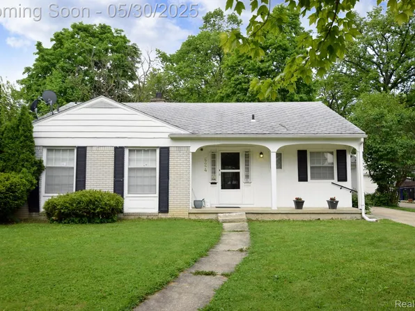 624 Maxine St, Flint, MI 48503