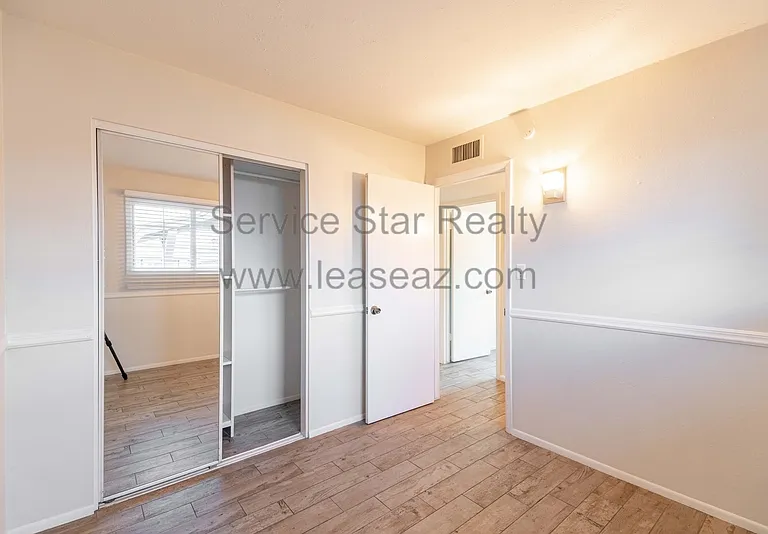 923 E Wesleyan Dr — Photo 21