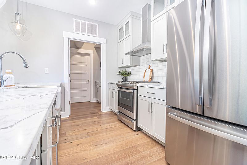 2nd image of 116 WEST Avenue #310
