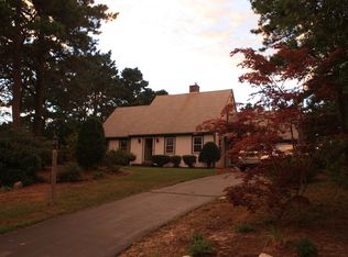 19 Tradewind Dr, Mashpee, MA 02649
