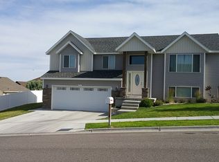 702 Daybreak Dr, Pocatello, ID 83201