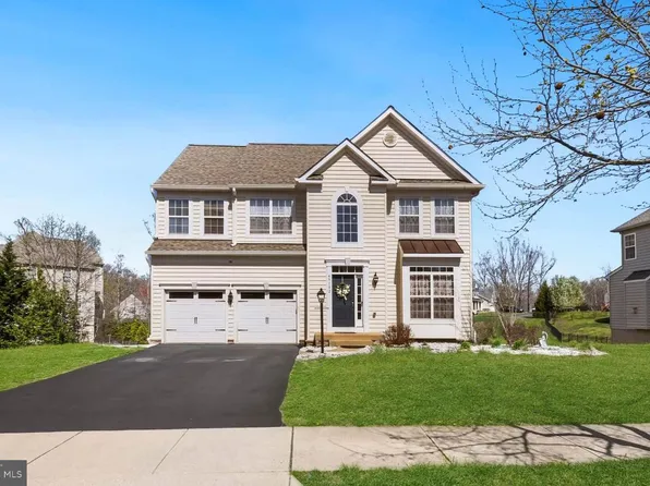 45182 Woodhaven Dr, California, MD 20619