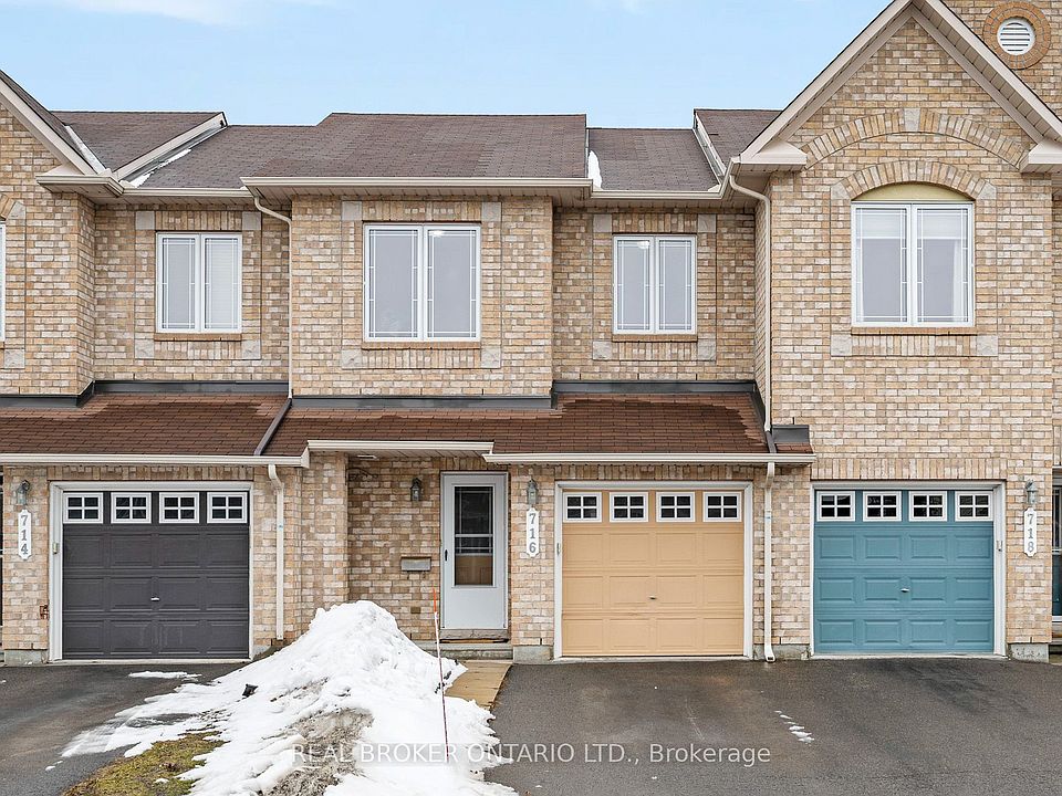 1st image of 716 Whaley Rdg