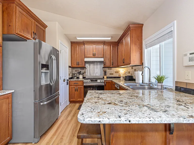 5875 S Hollyhock Way — Photo 16