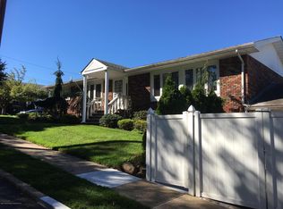 45 Motley Ave, Staten Island, NY 10314