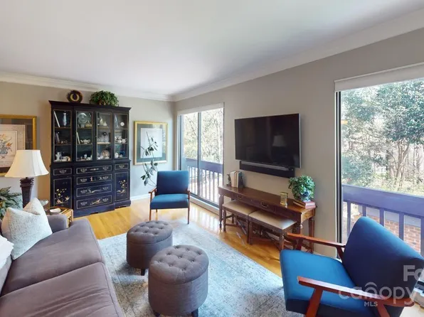 5807 Sharon Rd APT L, Charlotte, NC 28210