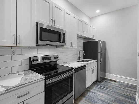5th image of 1309 Shenandoah Ave #1E