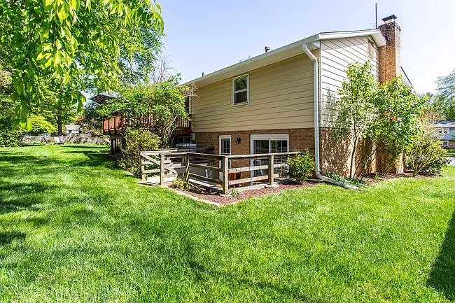 903 Carole Ct SE — Photo 27