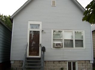 842 Willow Ct, Hammond, IN 46320