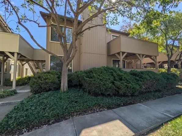 167 Del Monte Ln, Morgan Hill, CA 95037