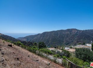 16748 Monte Hermoso Dr, Pacific Palisades, CA 90272