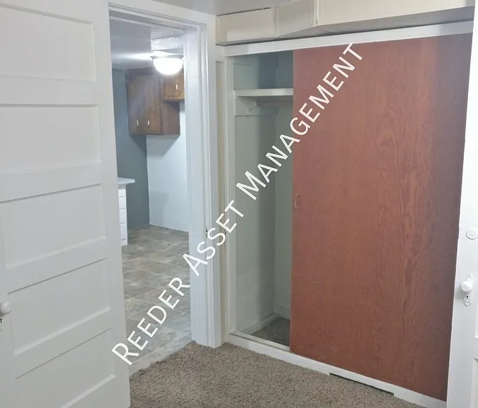 571 Boulevard St #2 — Photo 6