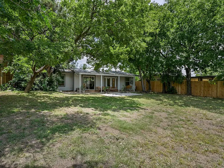 403 Krebs Ln — Photo 24