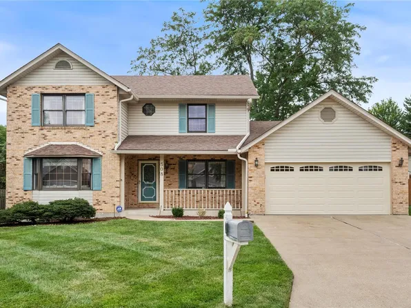 508 Fox Run Estates Ct, Ballwin, MO 63021
