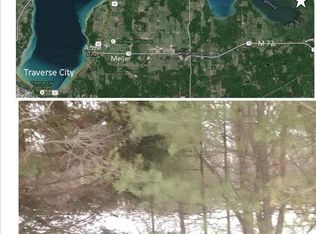 5933 N Schneider Rd NW, Rapid City, MI 49676