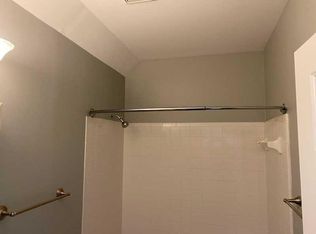 29 E Magnolia Ave APT 3, Eustis, FL 32726