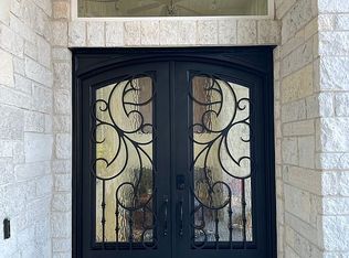 1229 Axis Rdg, New Braunfels, TX 78132