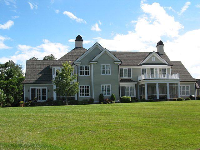 1st image of 329 Harbour View Dr