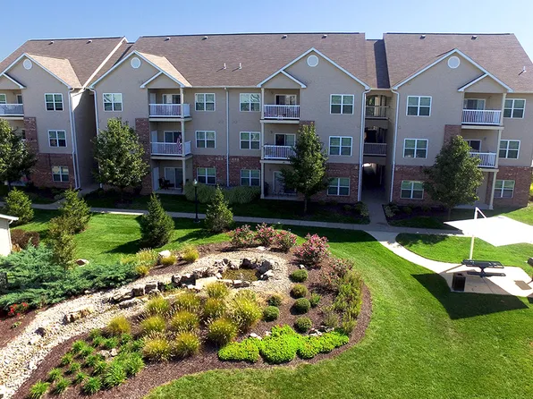 Villas At Crystal Lake