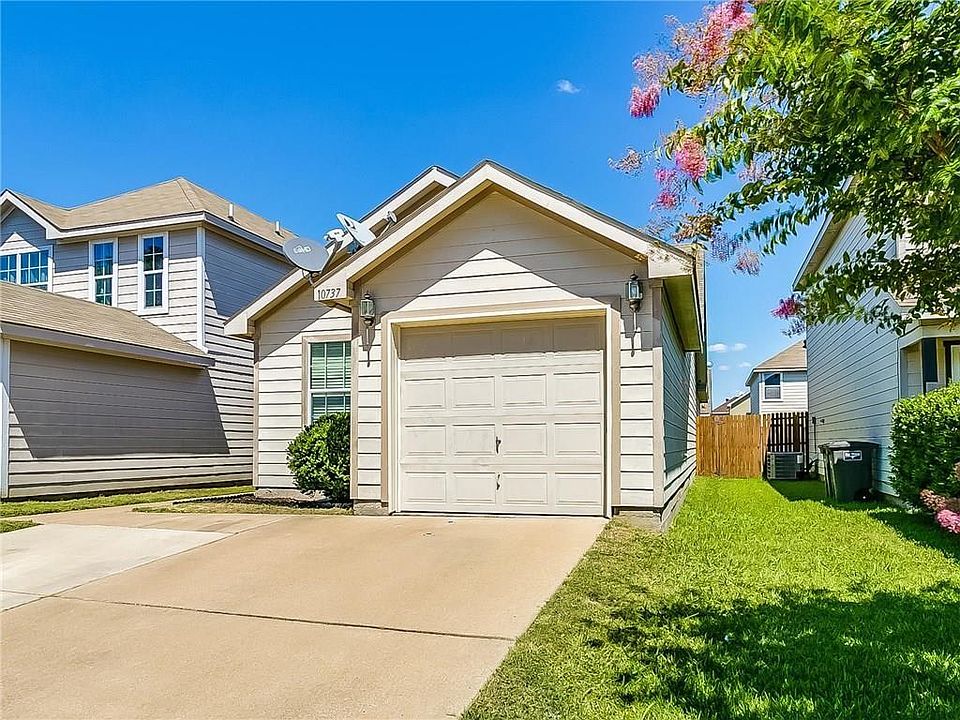 1st image of 10737 Many Oaks Dr