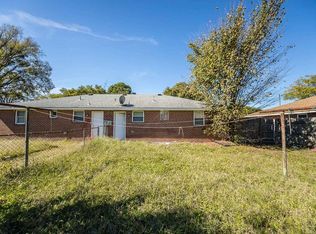 2016 Pond Ln, Chesapeake, VA 23324