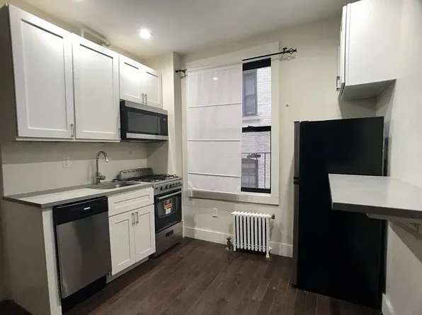 564 West 189th Street image 1 of 3