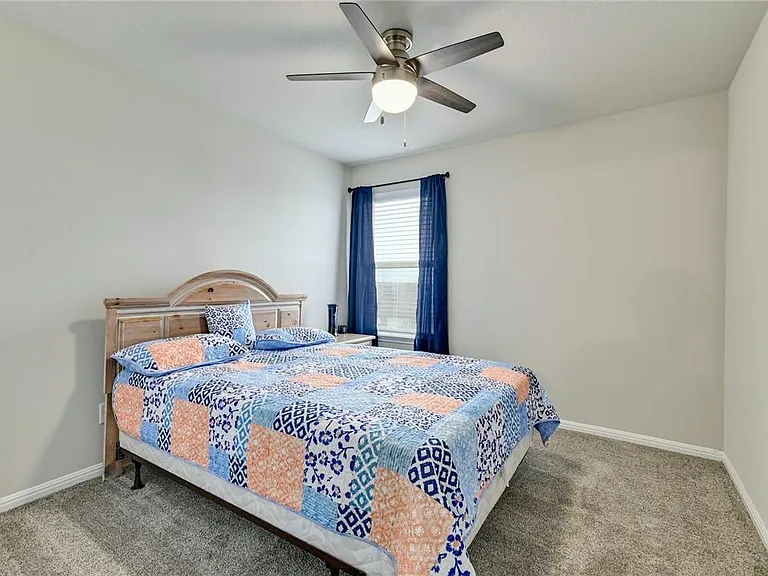 400 Lewisville Ln — Photo 17