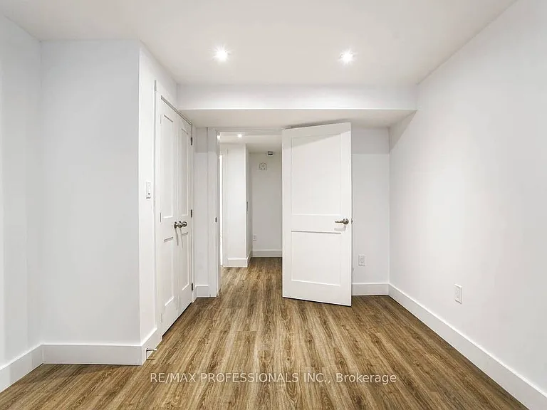 7 Vancho Cres S #LOWER — Photo 7