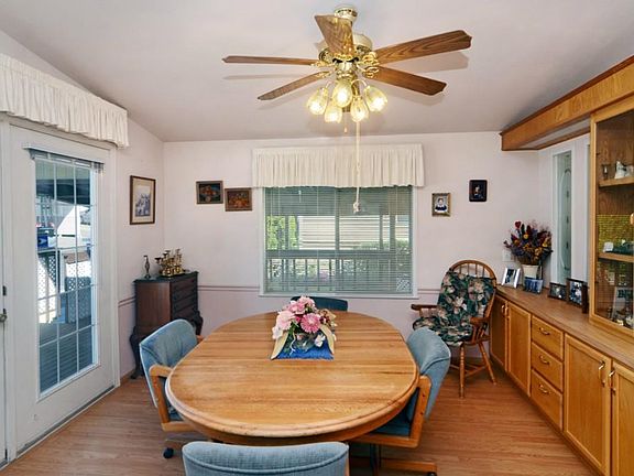 5th image of 32820 20th Ave S Unit 19