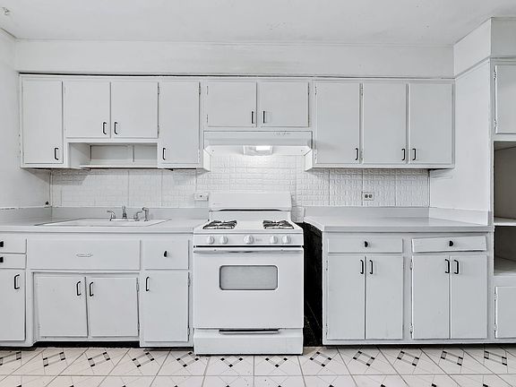 5th image of 13937 S Atlantic Ave