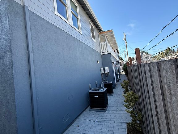 2nd image of 5210 San Jose Ave #B