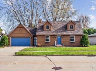 3033 E Canary St, Appleton, WI 54915