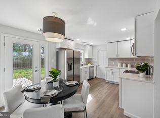 2210 Sproul Rd, Broomall, PA 19008