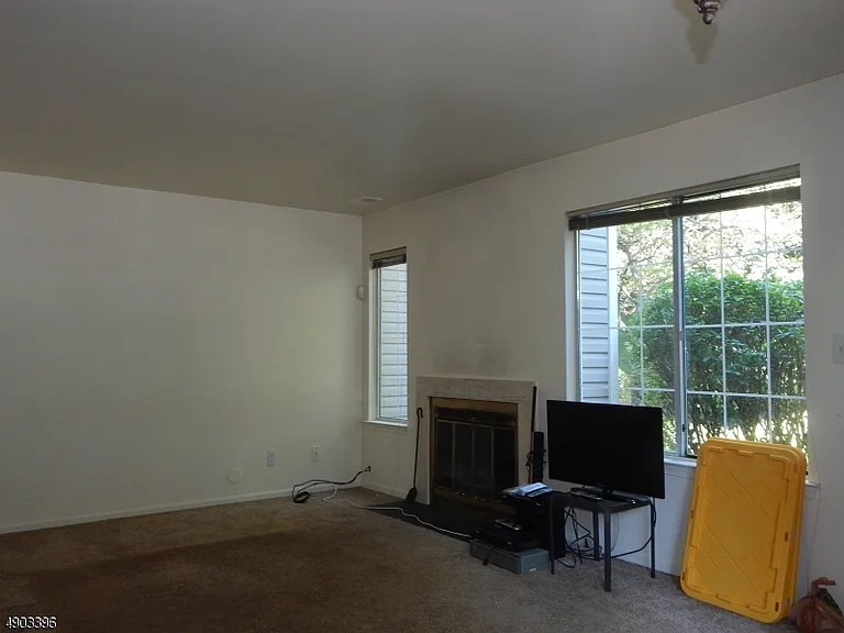 9 Pendleton Ct — Photo 7