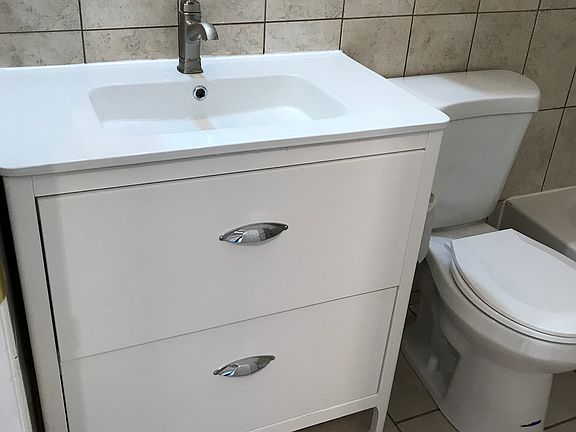 2nd image of 3311 Golf View Dr #3323