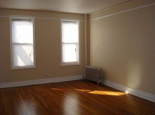 3279 44th St APT 2E, Astoria, NY 11103